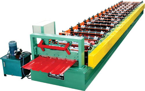 Roll forming machine, metal forming machine