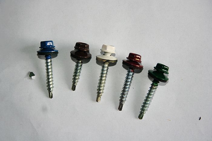 hex head self drilling screw