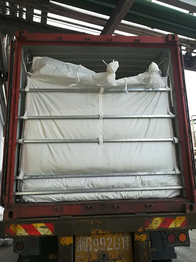 Pneumatic or blowing loading PP woven dry bulk container liner bag