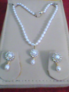 pearl set