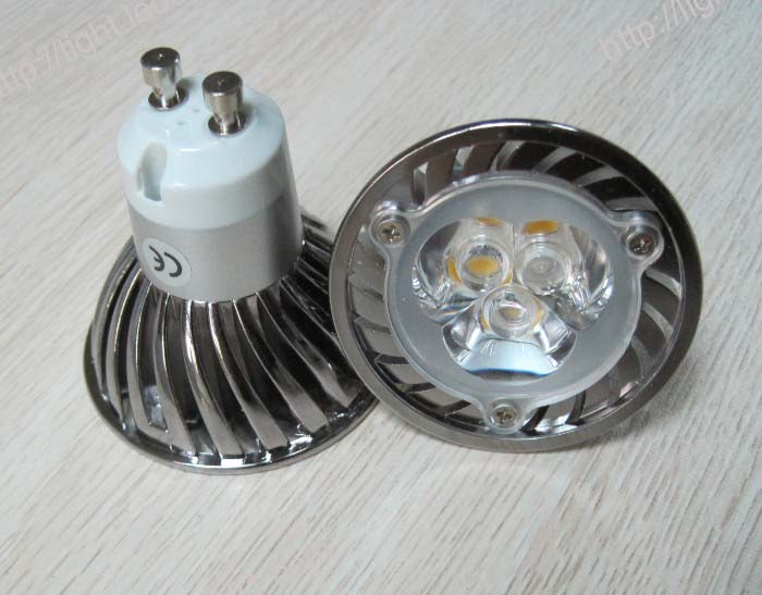 led spot light