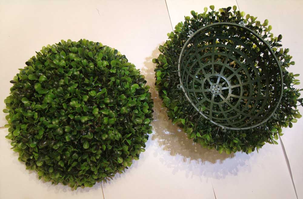 artificial plastic boxwood ball