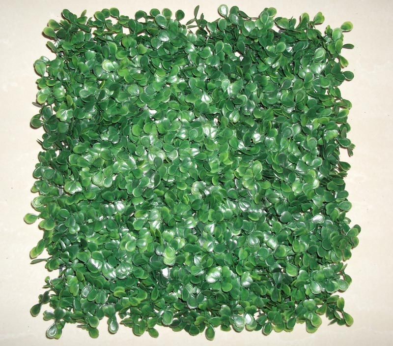 Artificial plastic boxwood mat