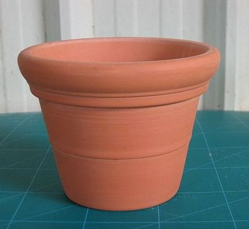 Terracotta flower pots