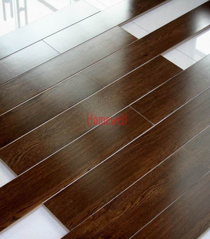 Laminated flooring