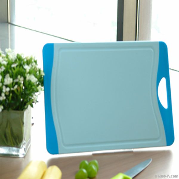 plastic cutting board