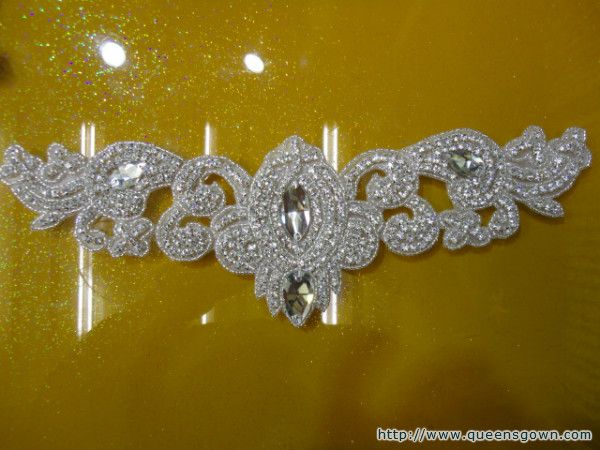 2014 wholesale new rhinestone crystal hair diamonds crown iron for head hair beaded applique trim ÐÐ°Ð¸Ð¼ÐµÐ½Ð¾Ð²Ð°Ð½Ð¸Ðµ: ÐÐµ