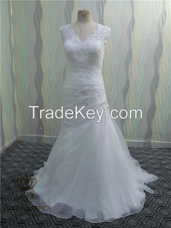 The new heavy hand-beaded bride wedding dress, tailored factory outlets