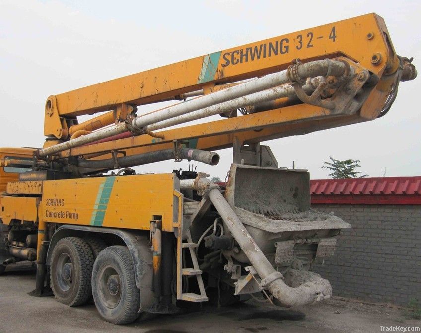 32M Used SCHWING Concrete Pump Truck