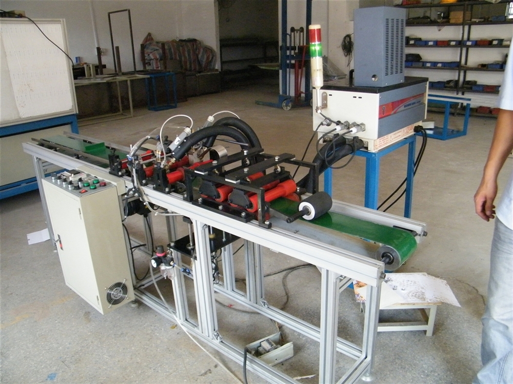 Card Gluing and Folding Machine