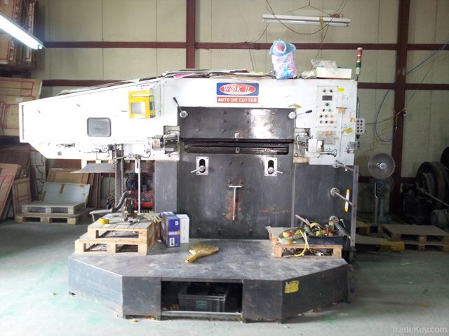 Used (corrugated)box forming machine