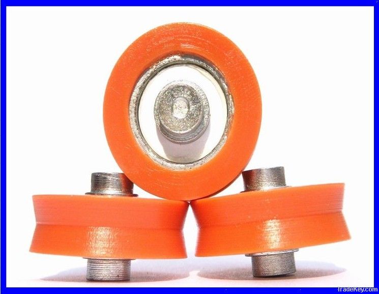 Nylon coated sliding roller plastic wheel