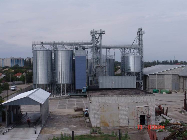 Grain steel silo 1000t