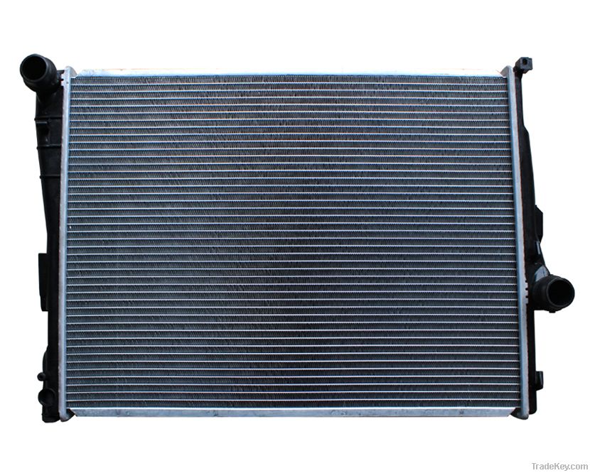 Auto Radiator For BMW 316i/318i'98-02