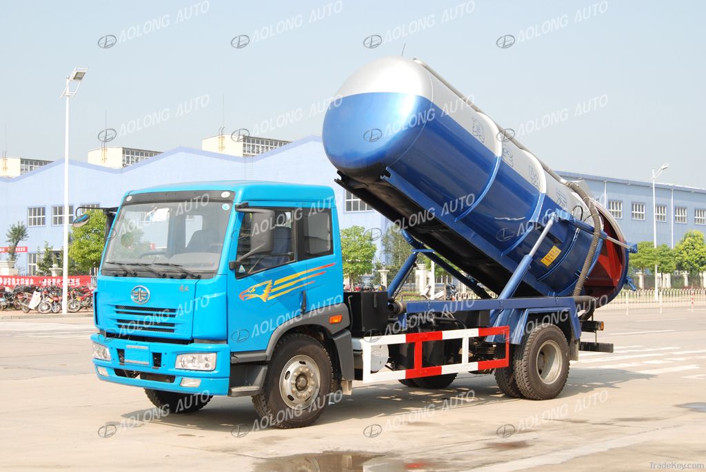 Sewage Sucking Truck