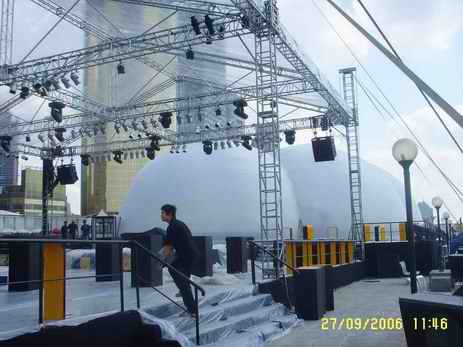 Aluminum truss for outdoor show