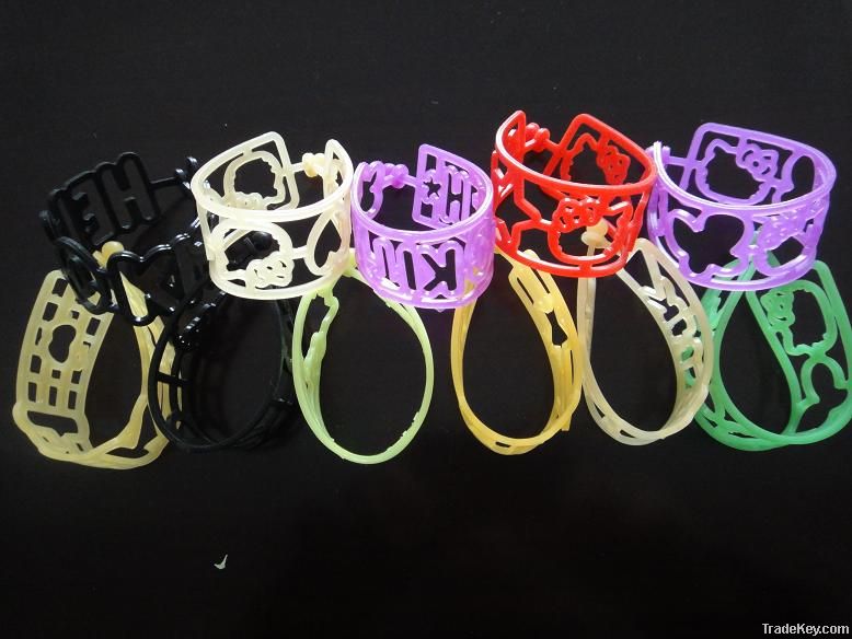 Magic Design Silicone Tattoo Bracelet