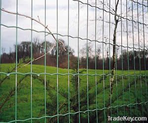 Ocean wave welded fence