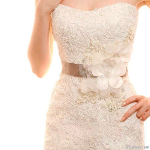 samll tail wedding dress 2014 style