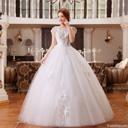 a word should white wedding dress