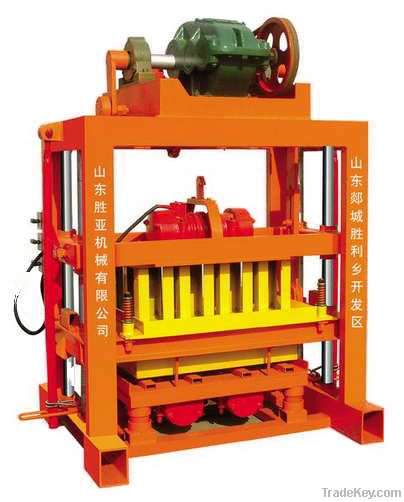 QTJ4-40B  BLOCK MAKING MACHINE