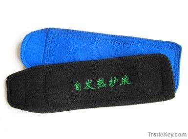 Self-heating  wrist protect