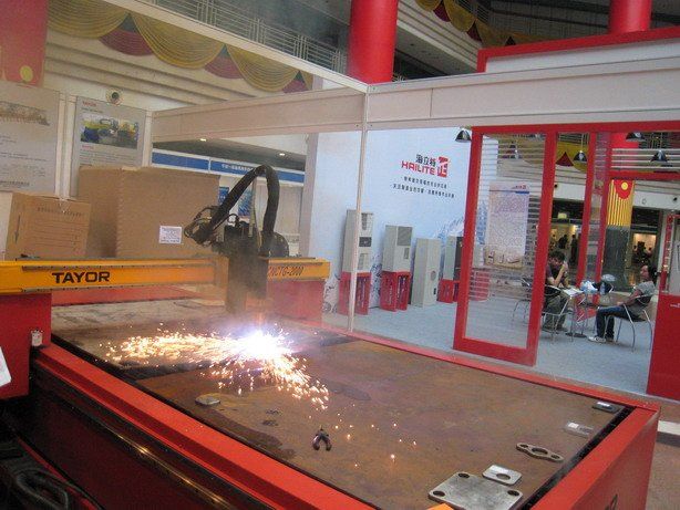 cnc plasma cutting machine 