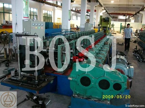 Shelf frame roll forming machine