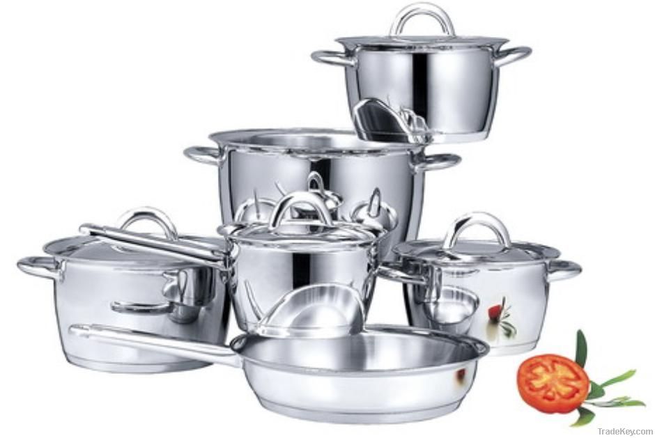 STAINLESS STEEL COOKWARE SET