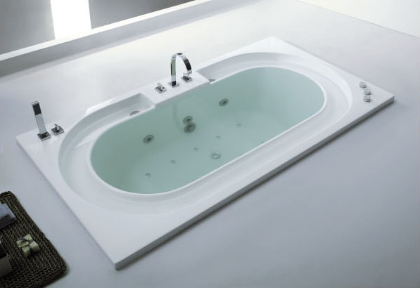 Overflow bathtub B-01