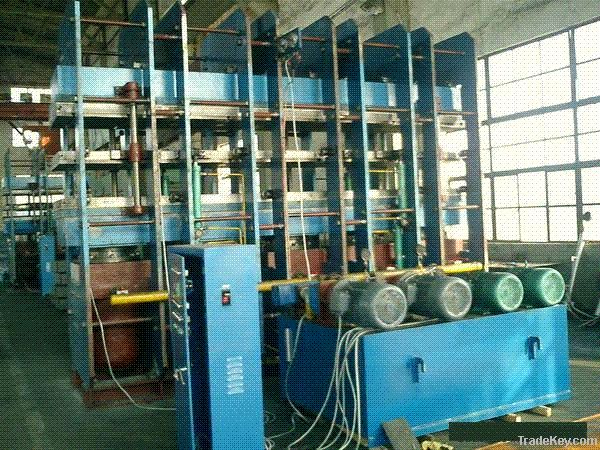 The line of Conveyor Belt vulcanizing presses