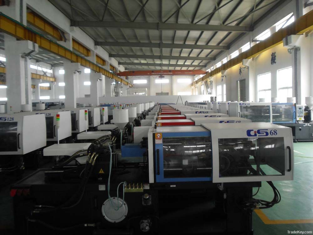 Plastic injection machinery