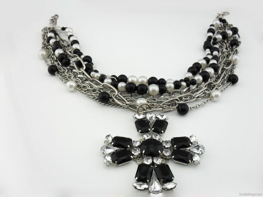 2011 fashion necklace