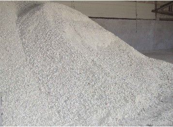 Bentonite for petroleum drilling fluid