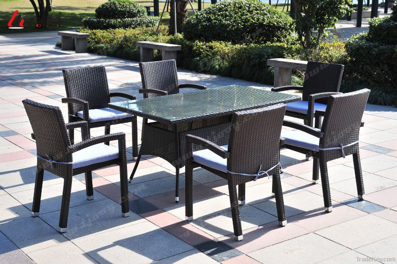 7 pcs Rattan Dinning Set