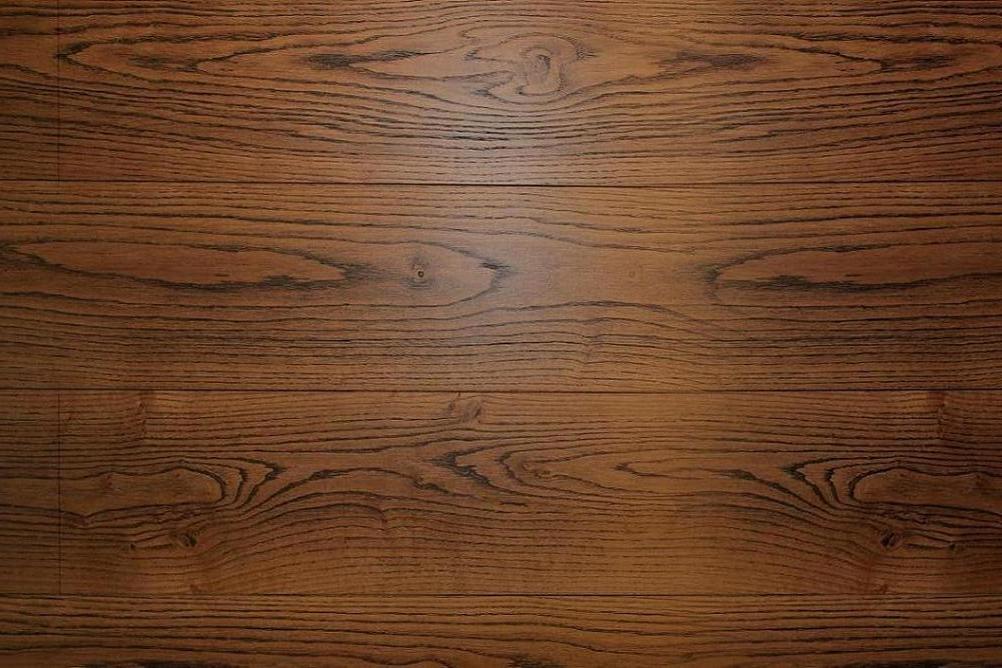 OAK ENGINEERED FLOORING