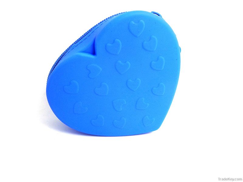 silicone coin purse with zipper and embossed little hearts