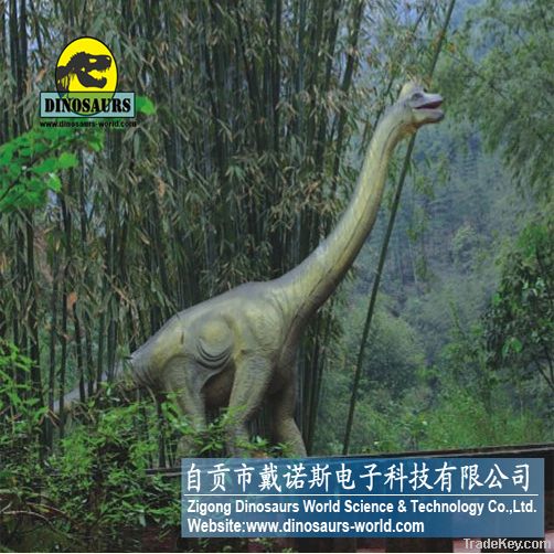 Animatronic Brachiosaurus in dinopark