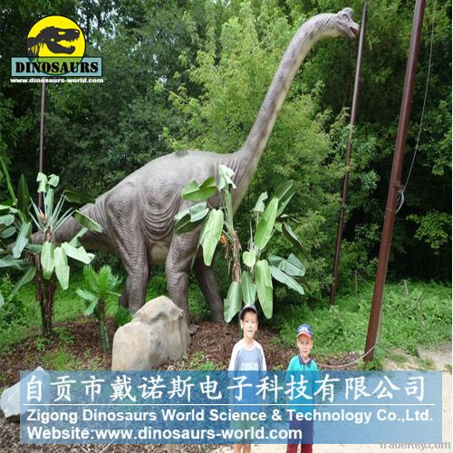 Theme park animatronic dinosaurs