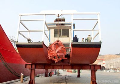 SAND DREDGER