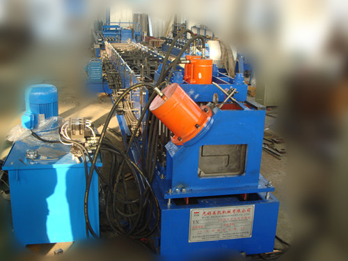 Z Purlin forming machine