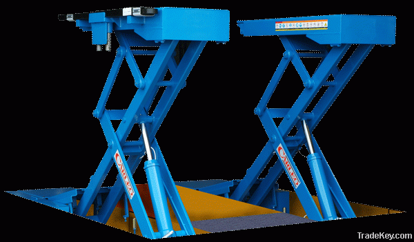 SYNCHRONOUS SCISSOR LIFT WITH SWING ARM