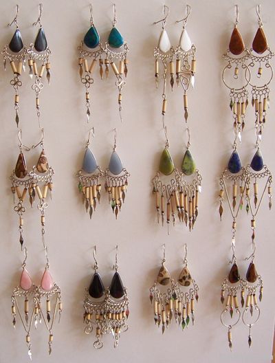 STONE BAMBOO EARRINGS