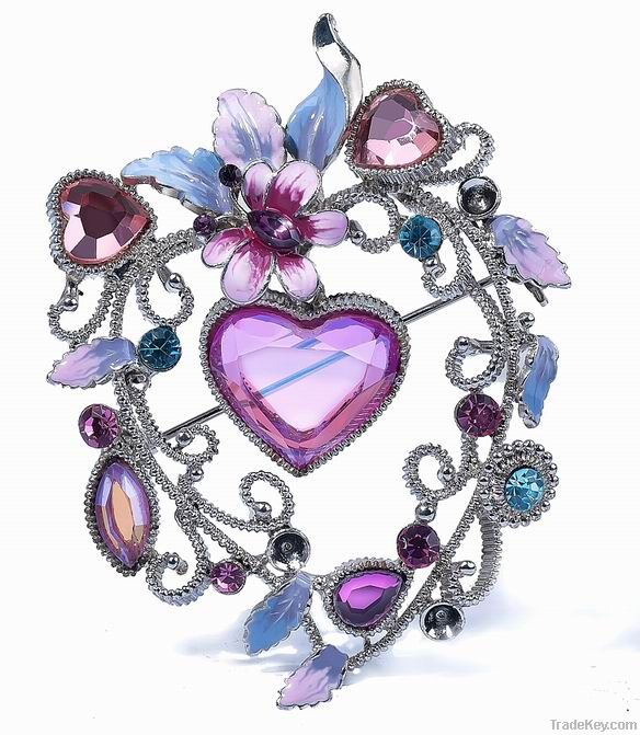 Heart-shape brooch