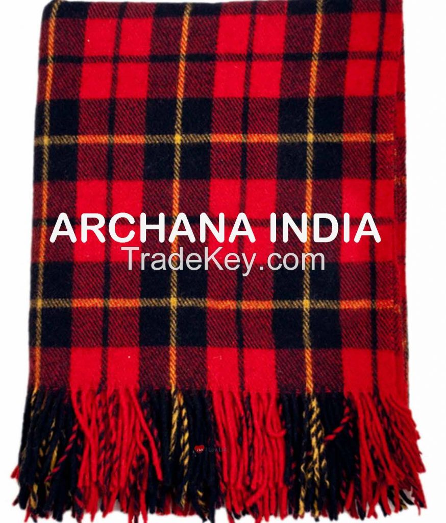 Tartan Checks Woolen Blanket