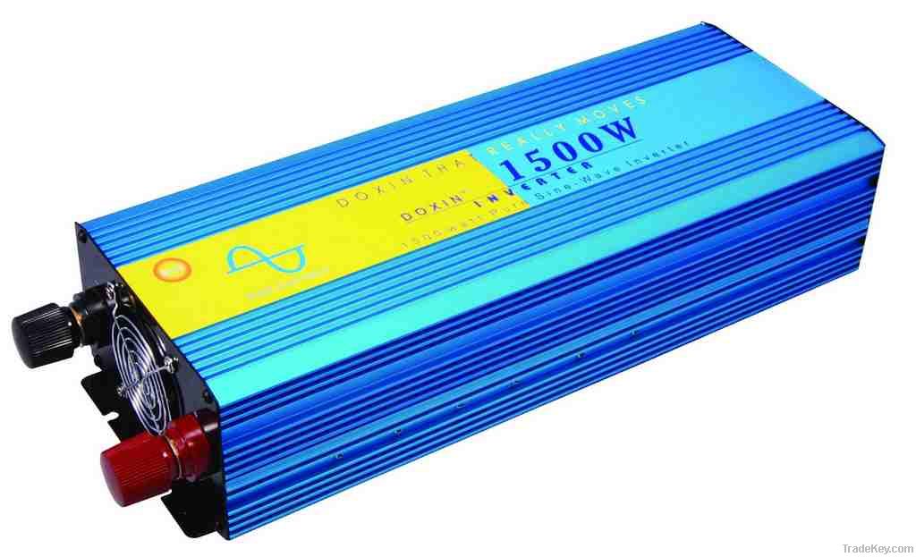 pure sine wave inverter 1500W(DC12V/24V--AC220V)