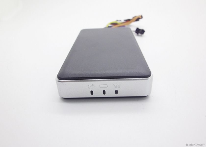 UVI Smart GPS vehicle tracker for fleet management