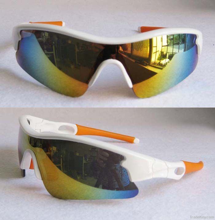 Sports glasses with UV Protection