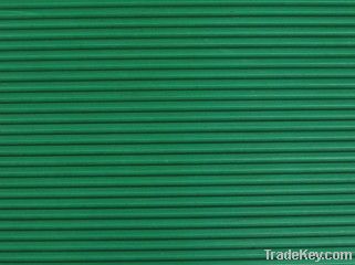 Transverse ribbed rubber mat