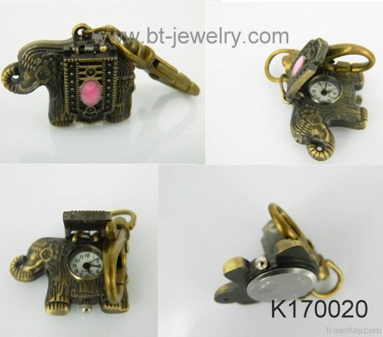 Elephantl keychain with quartz watch